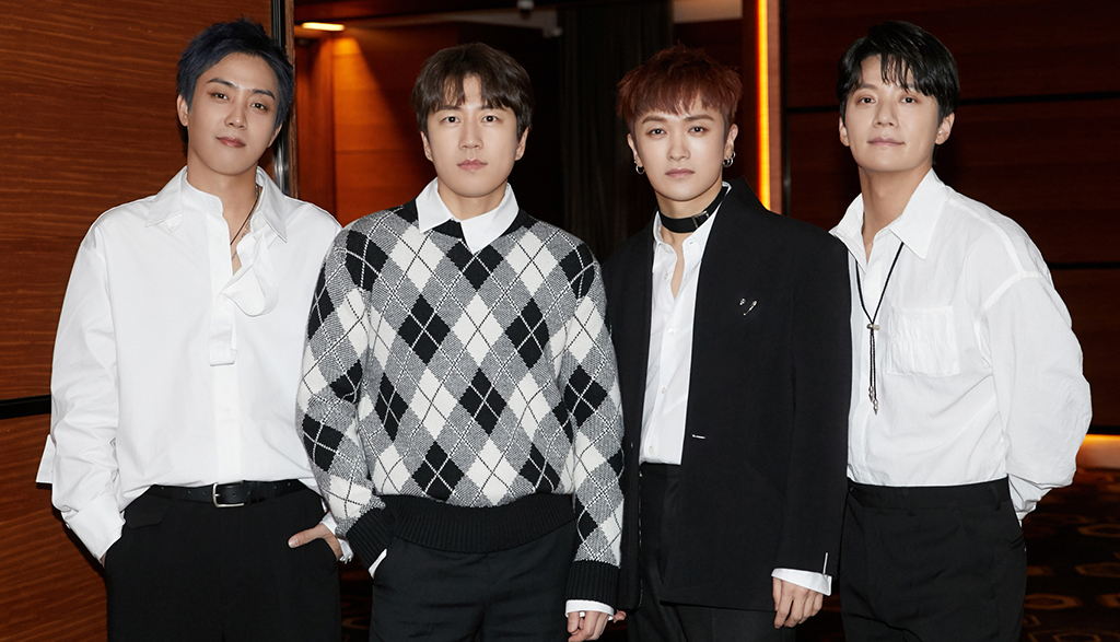 水晶男孩姜成勋举办个人线上演唱会被指价格太高