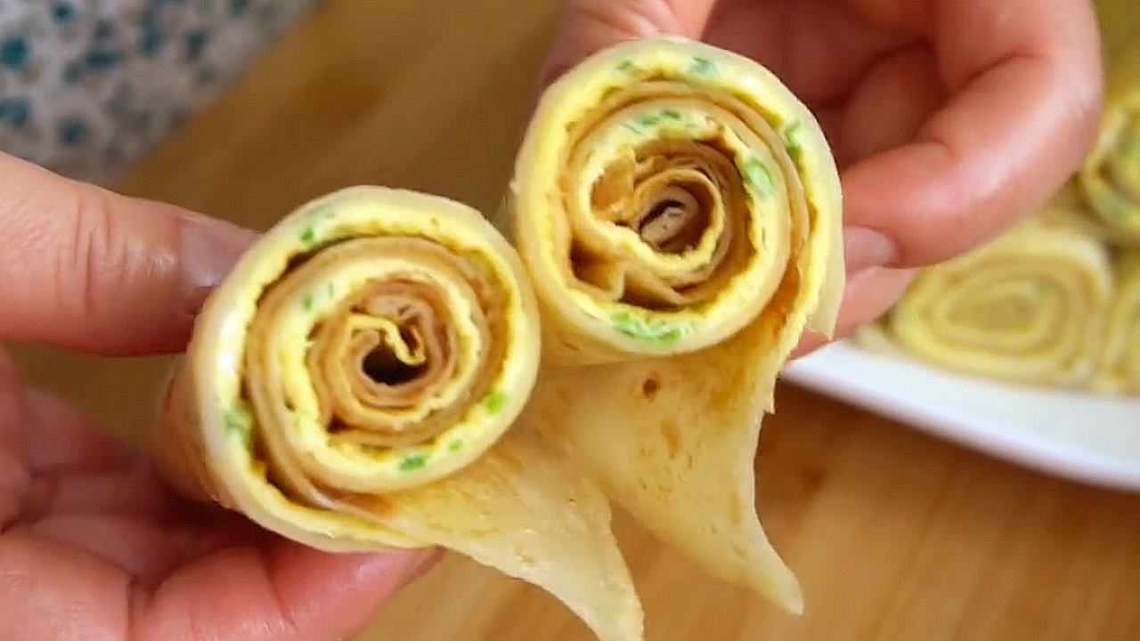 早餐別吃包子了，學會這樣做，一個雞蛋一張餅，營養美味真好吃