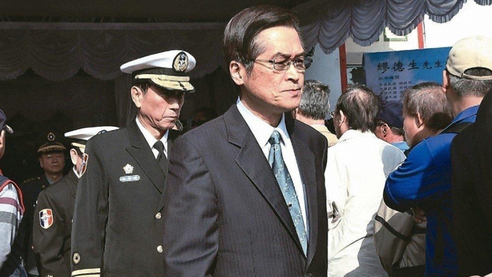 嚴德發被點名下台，台防務部門這塊燙手山芋，誰能接下？