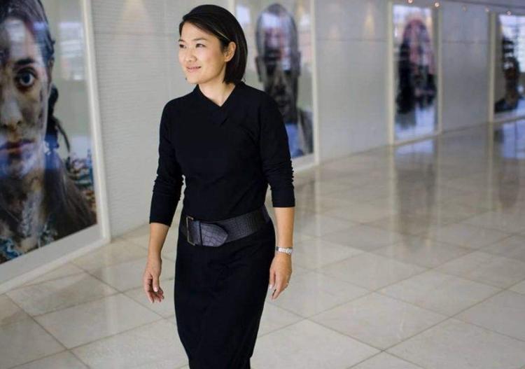 中国挣钱美国花？这3位富豪早已移民美国，却仍