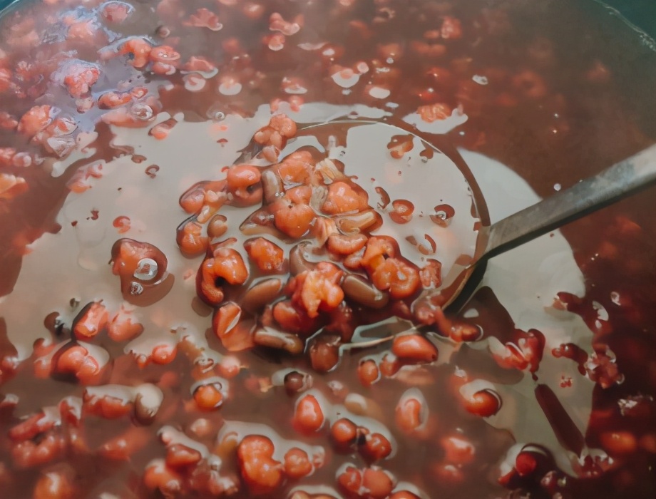 图片[5]-“1米1豆”薏米红豆粥的做法步骤图 女人要常吃-起舞食谱网