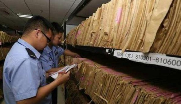 17年前盗高考试卷，导致国家被迫使用备用卷的杨