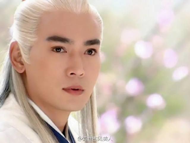 饰演\"李寻欢\"的古装美男焦恩俊，曾经放