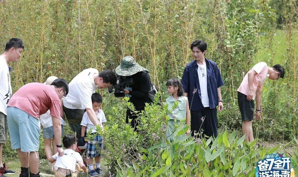 《爸爸去哪儿》最新季疑似开拍，全新路透图曝光，满满的青春回忆