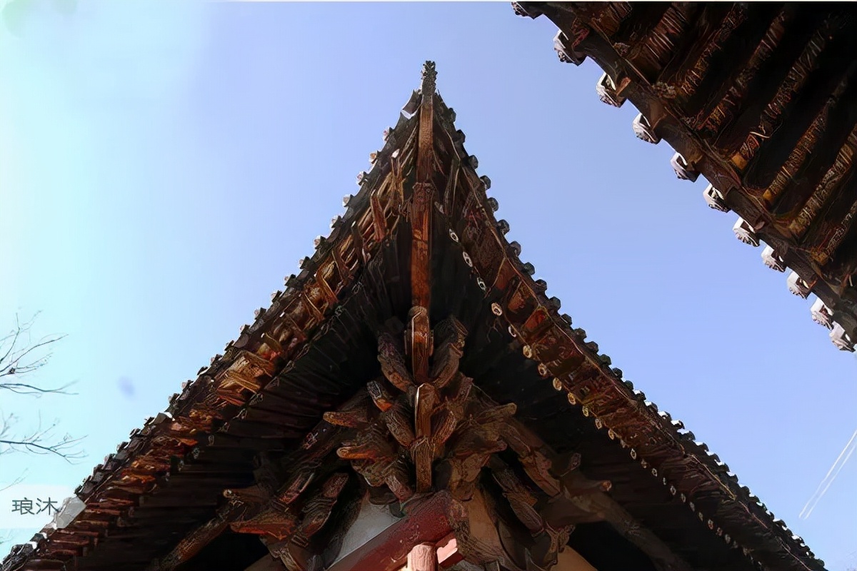 中國古建之美｜門、門墩、門環、門釘、斗拱、飛檐、屋頂、馬頭墻