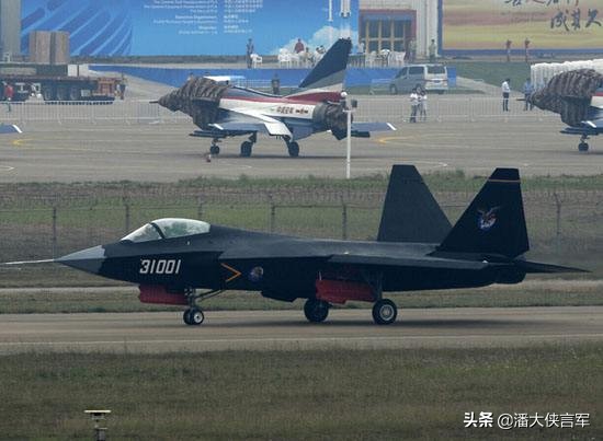 换涂新型涂装，或服役航母成定局？解析国产隐形歼-31战斗机