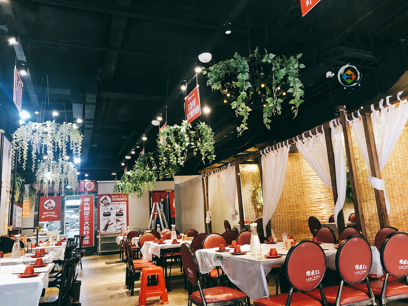 重庆人最爱吃的10家江湖菜，网红餐厅口碑差，饭粑跎不愧是老字号