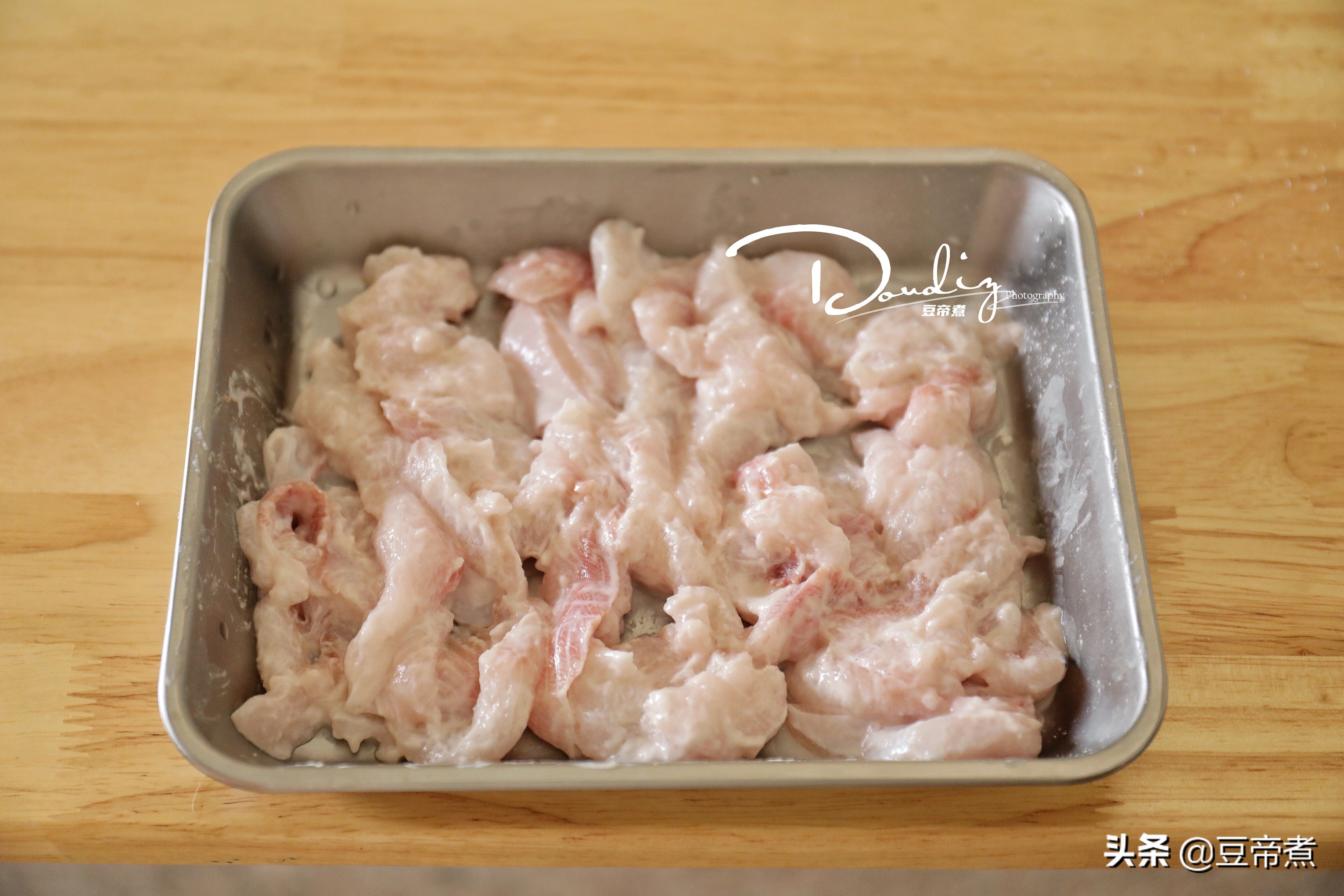 鲨鱼肉到底能不能吃，该怎么做才好吃，福建人告诉你，它的吃法