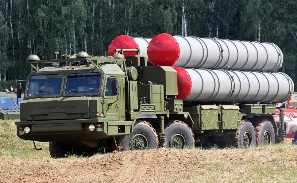 引狼入室的下场？美国掉转枪口对准印度，莫迪