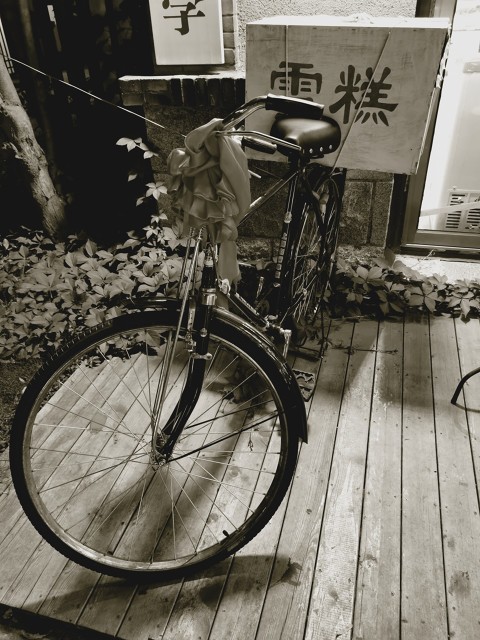 60后、70后、80后，养老方式会有什么不同？养老金会越来越高吗？