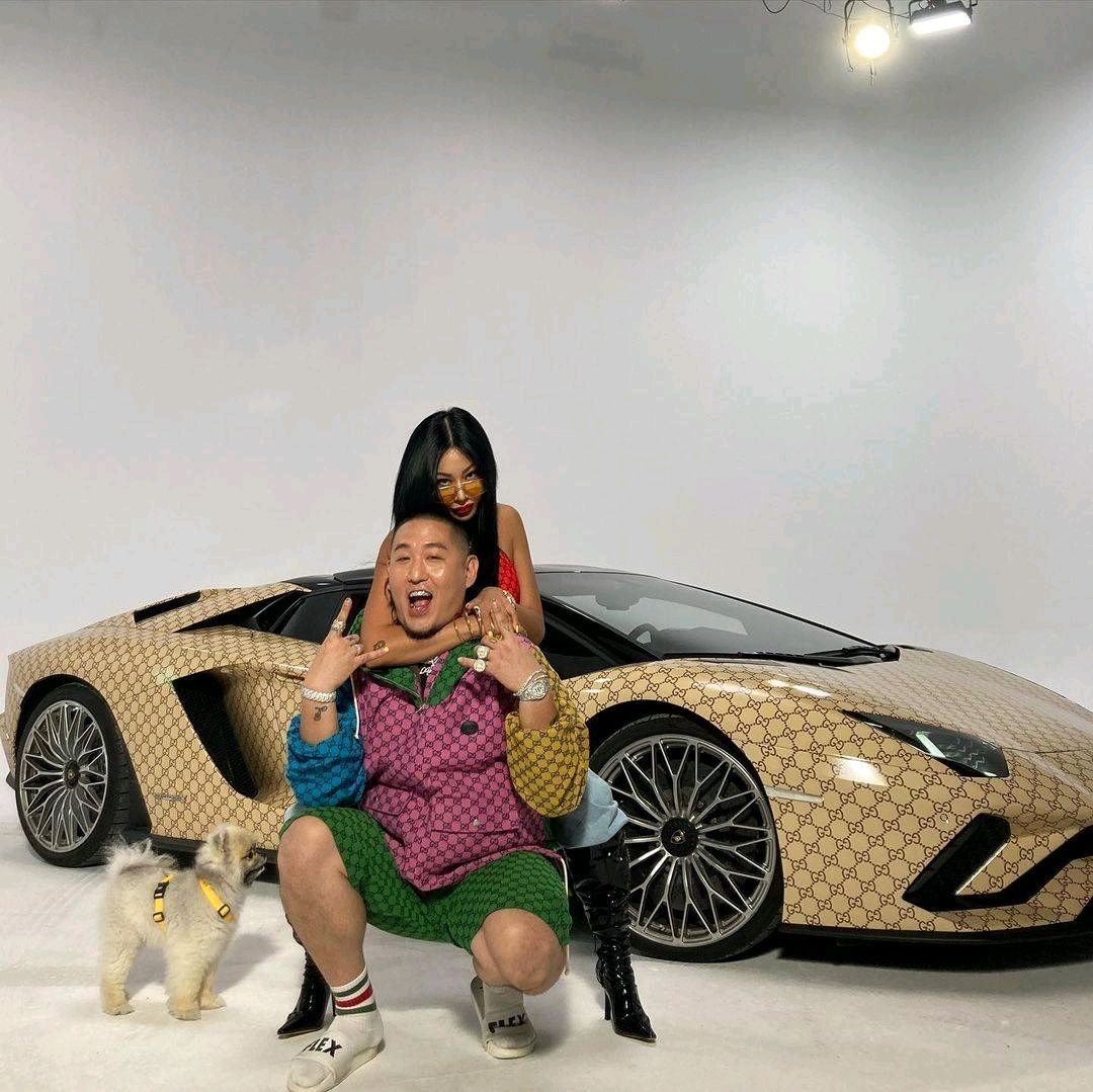 Jessi被鳥叔教育別穿太過火！ 男Rapper：這是我女友！ 姐霸氣回懟