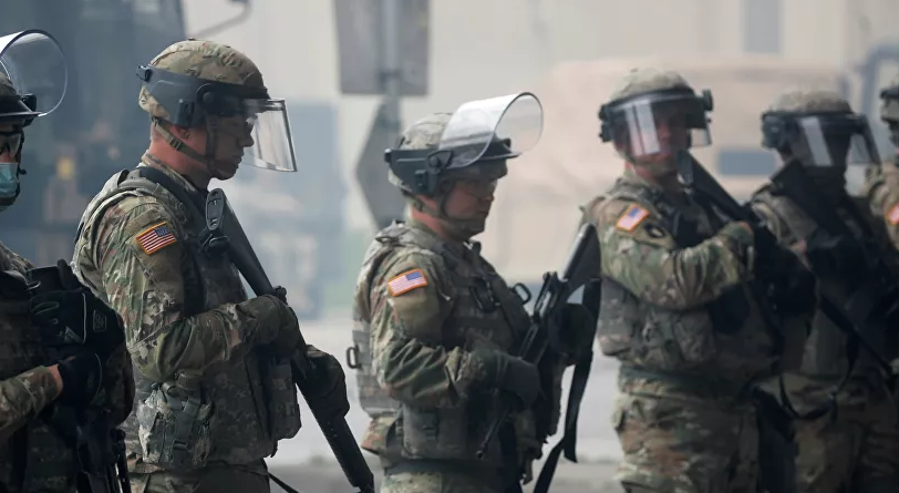 美国民警卫队开始清场 揭秘这支比海陆空规模都