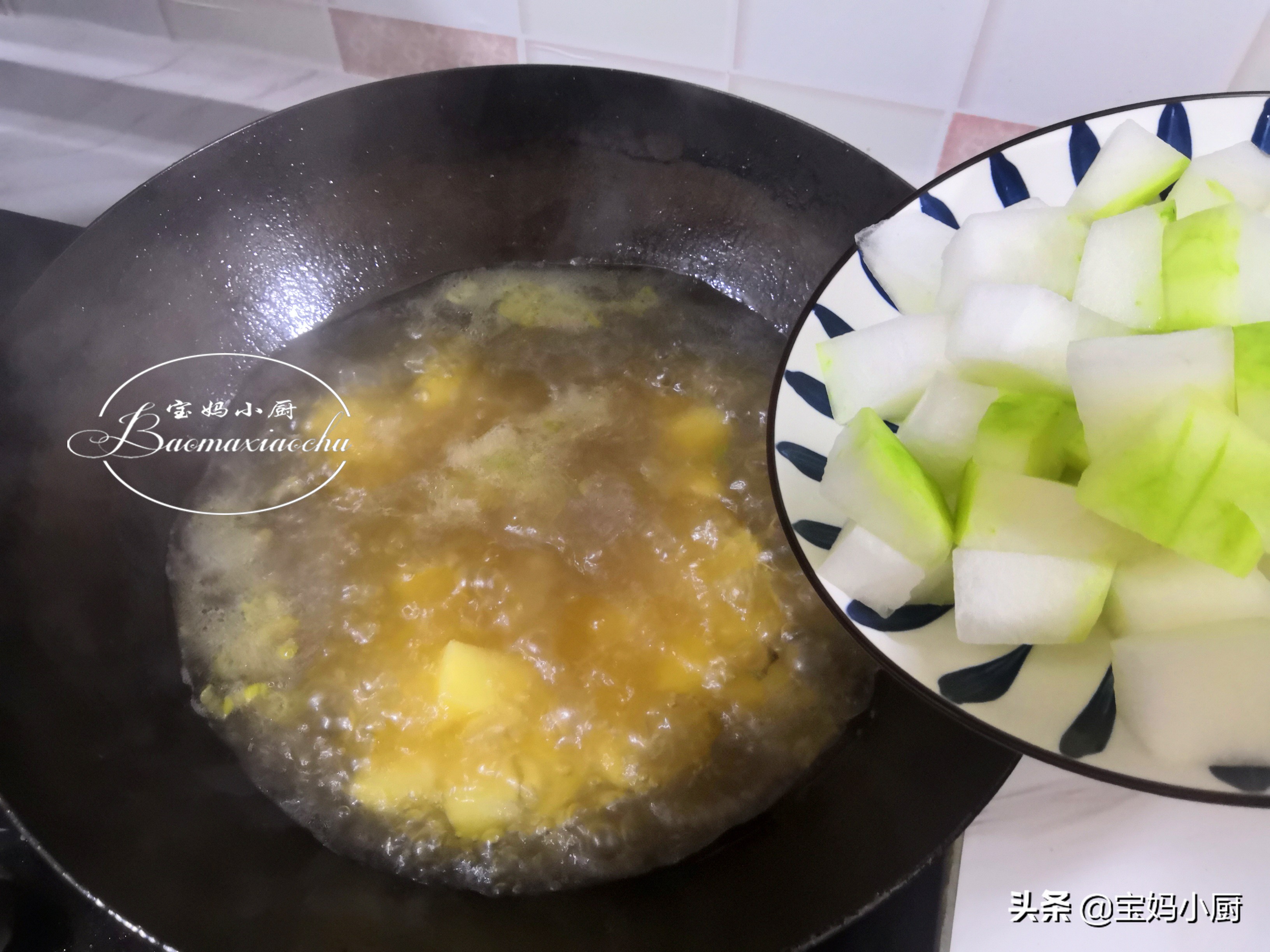 夏季减肥要喝的汤，有肉有菜高蛋白，营养多热量低，好吃助减肉