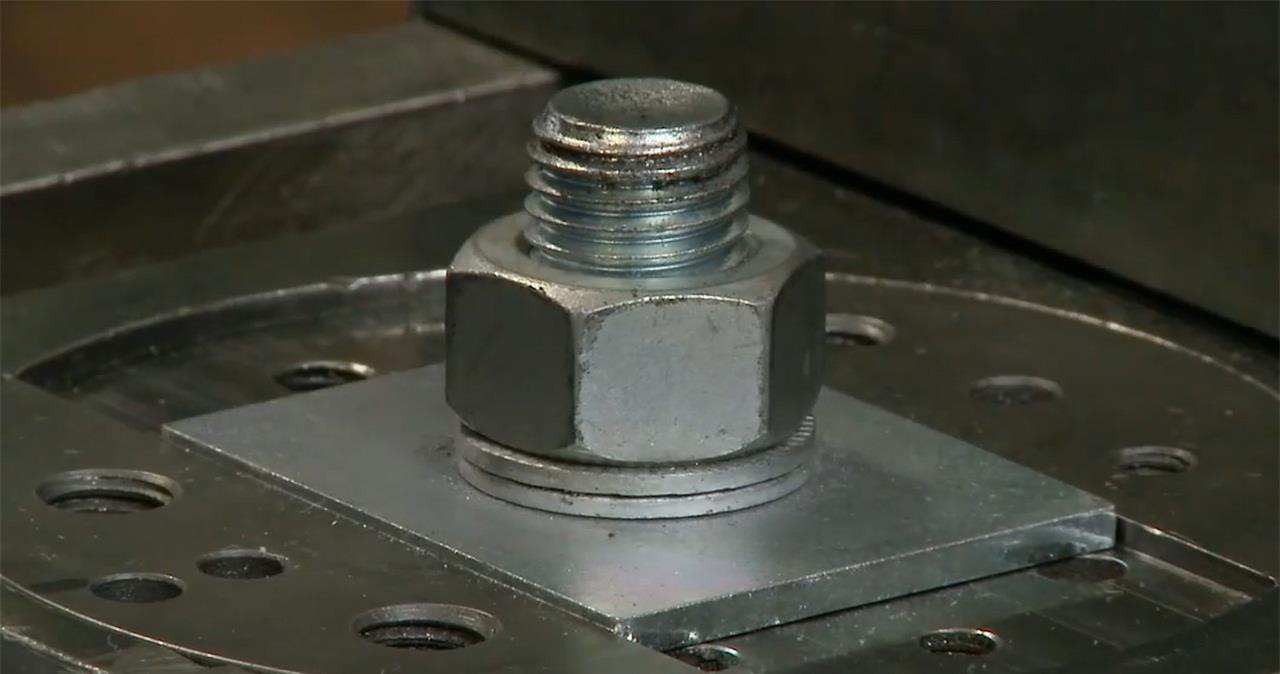 日本这一“永不松动”螺母，高铁必备，却世界