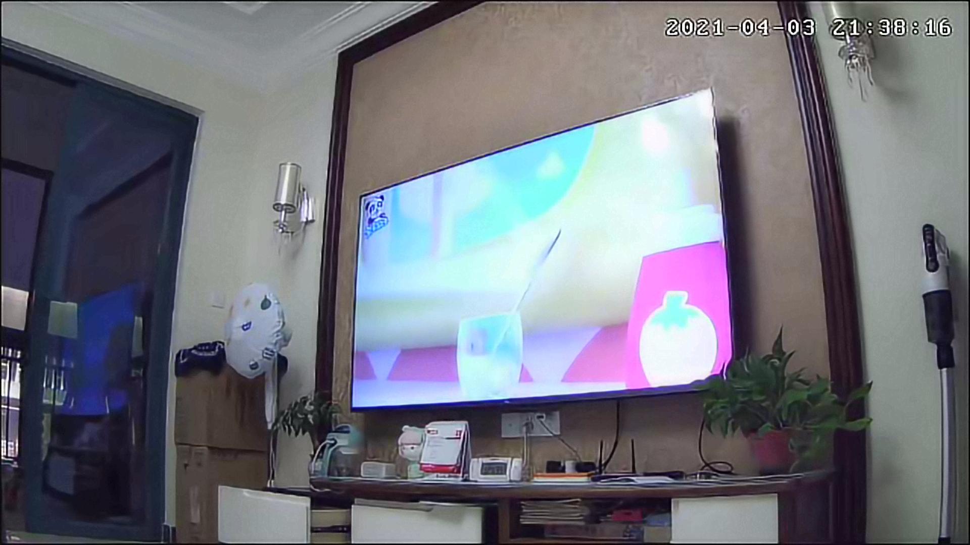 xiaovv智能云台摄像机心享版：功能全性价比不错