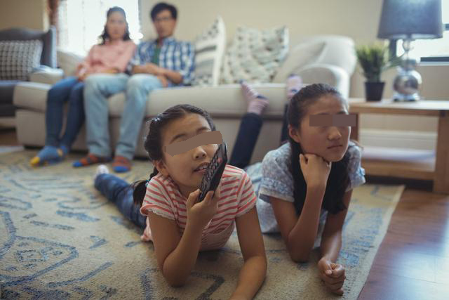 杜江的耐心，嗯哼的暖男气质：有教养的孩子背后是有教养的父母