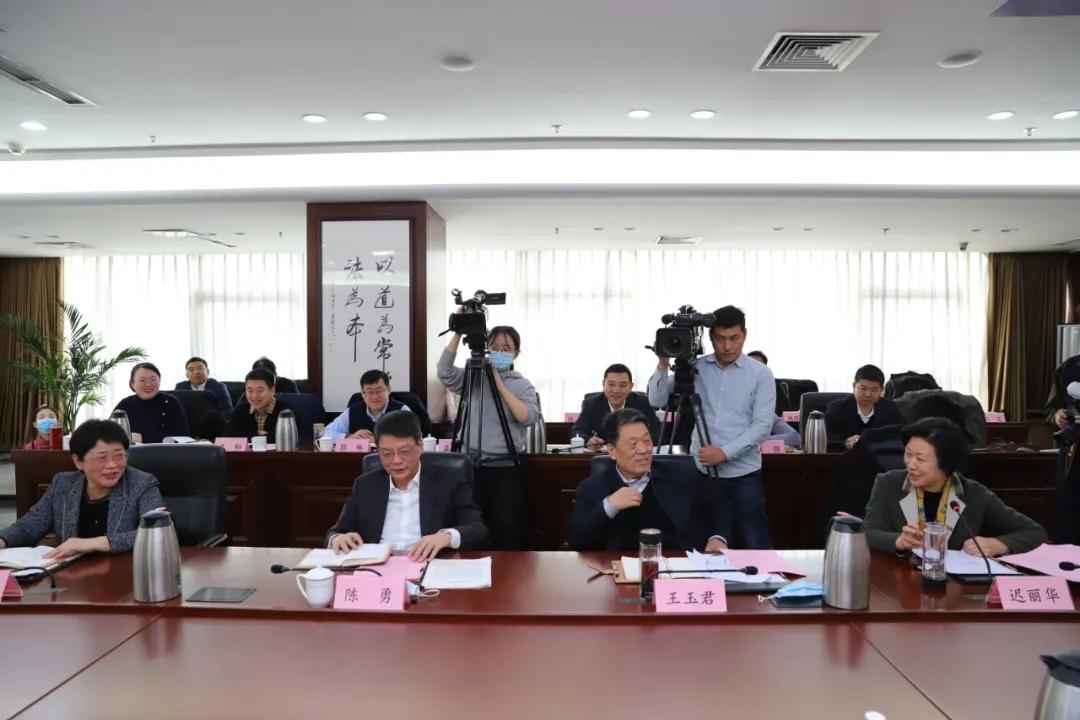 省检察院 省司法厅 省律师协会召开座谈会推动检律协作 共谋检律发展