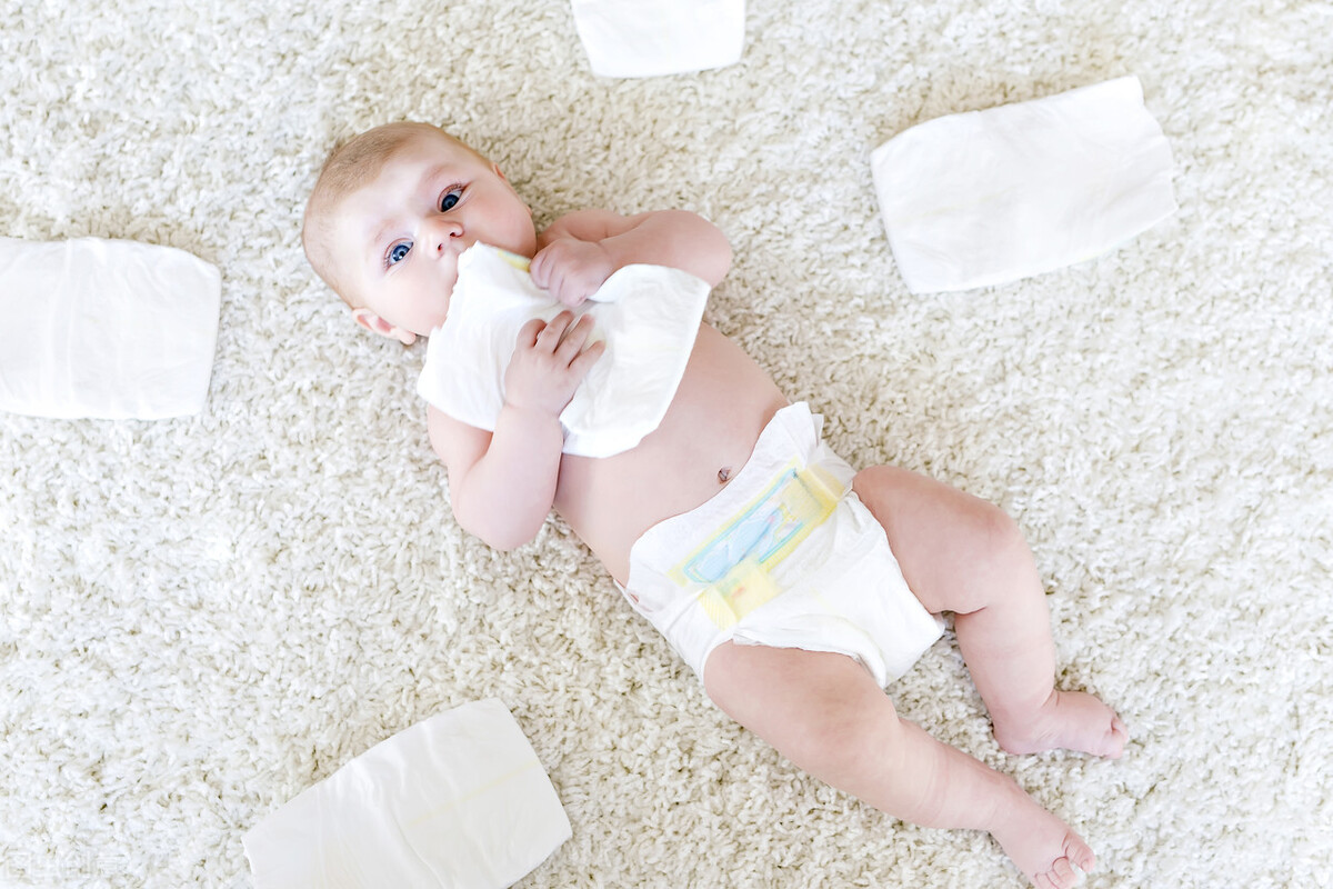Will diapers cause babies to "Oshaped legs"? iNEWS