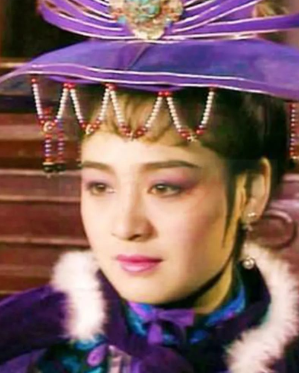 91版《雪山飞狐》的演员现状，一个成了富商，她