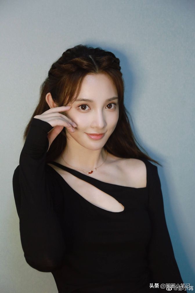 Today's entertainment highlights: Zhang Xiaofei, Guan Xiaotong, Kan ...