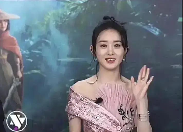同是状态不好，赵丽颖与唐嫣的评价却呈两极，网友：女明星太惨了