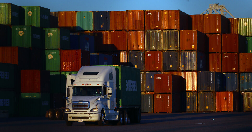 中國對美貿易破紀錄，全美搶購中國製造，美媒：特朗普的夢該醒了