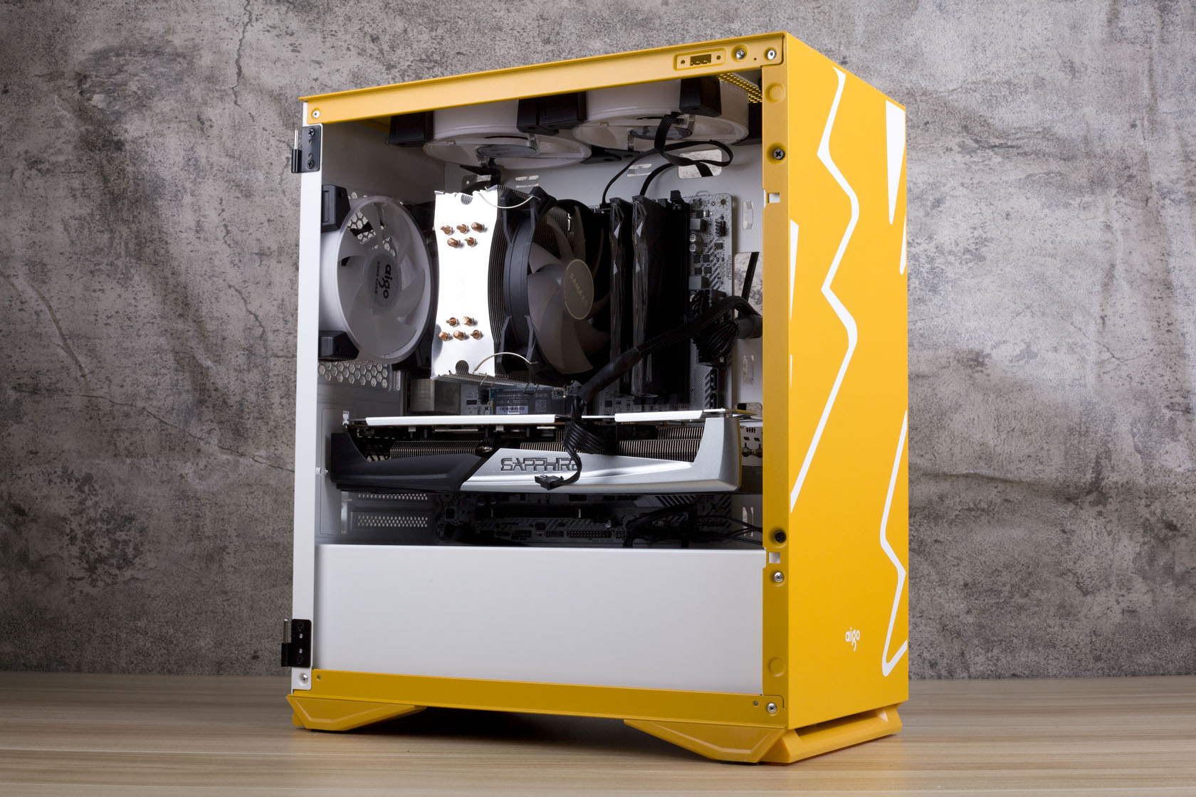 MATX机箱已成主流？爱国者YOGO M2打造桌面小钢炮