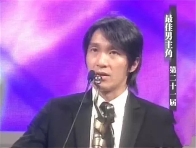 《少林足球》幕后:赵薇被骂,内地禁映,周星驰和投资人打官司
