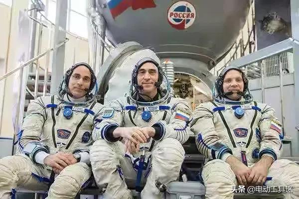 美国迟发消息事出有因，国际空间站维修出状况，两宇航员紧急排险