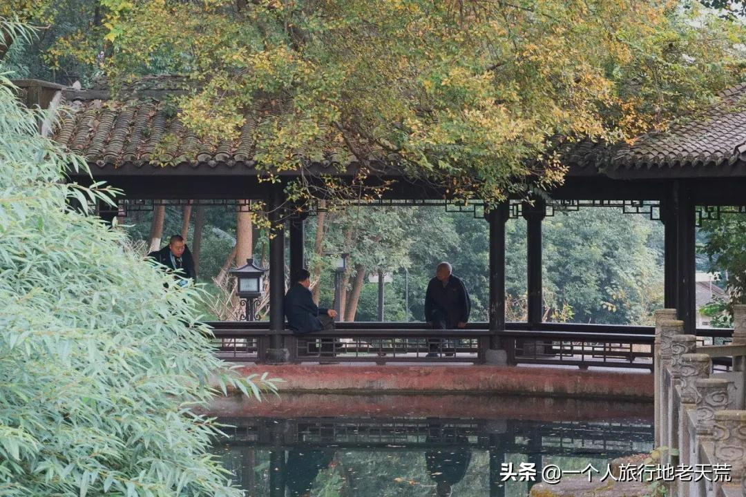 李子柒“隱居”地公開,這座比成都還安逸的城市,究竟是什麼地方