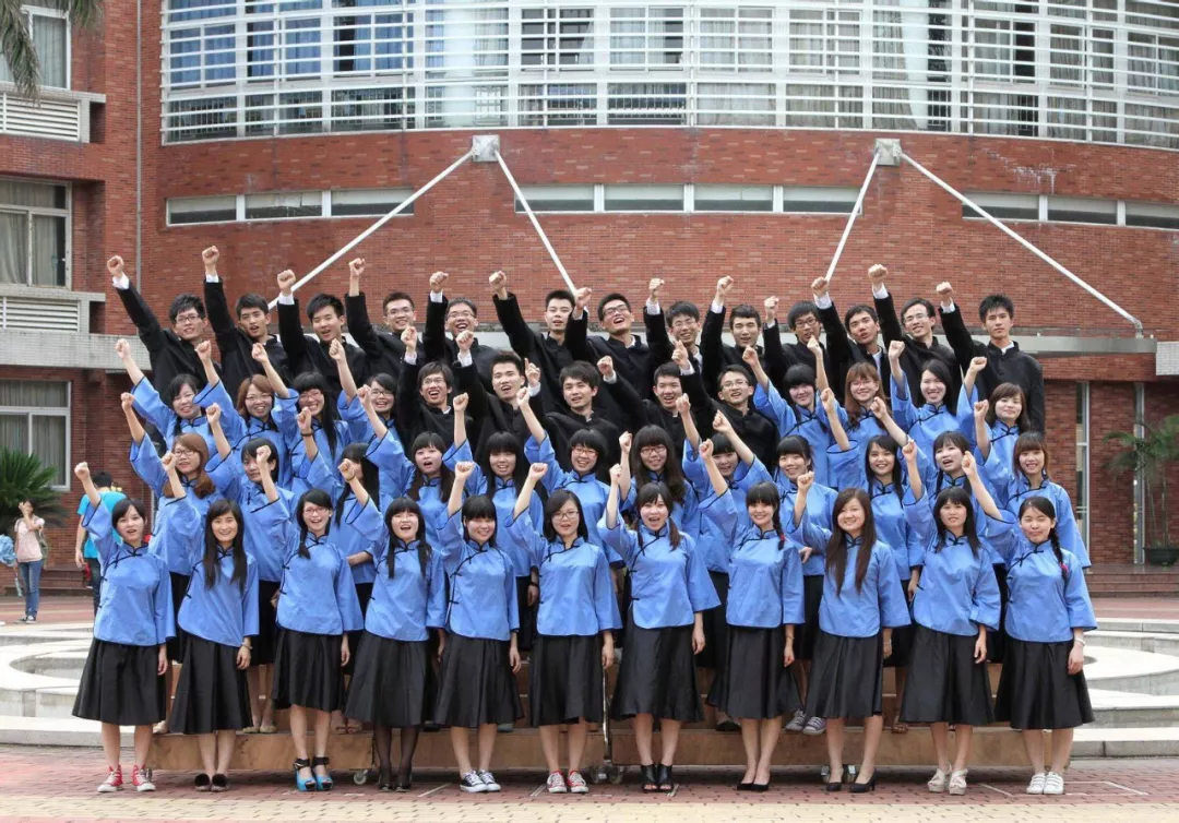 手把手教学怎么挣钱的点子，跟着我做，本人亲身实践过