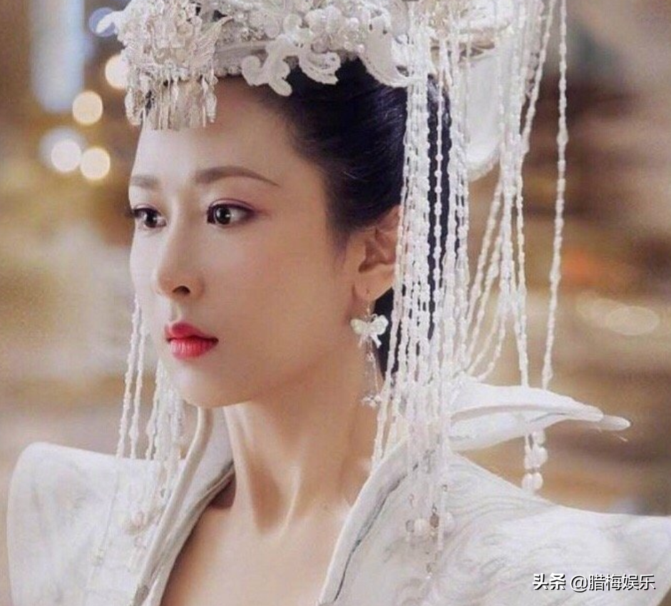 Yang Zi is another costume drama coming? Staged the mentor and ...