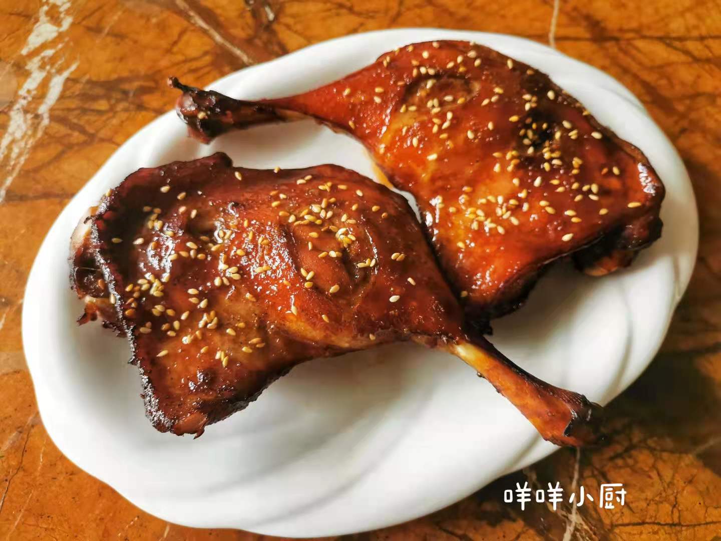 处暑到暑气渐消，吃鸭肉生津润秋燥，最喜欢这种懒人吃法，真香