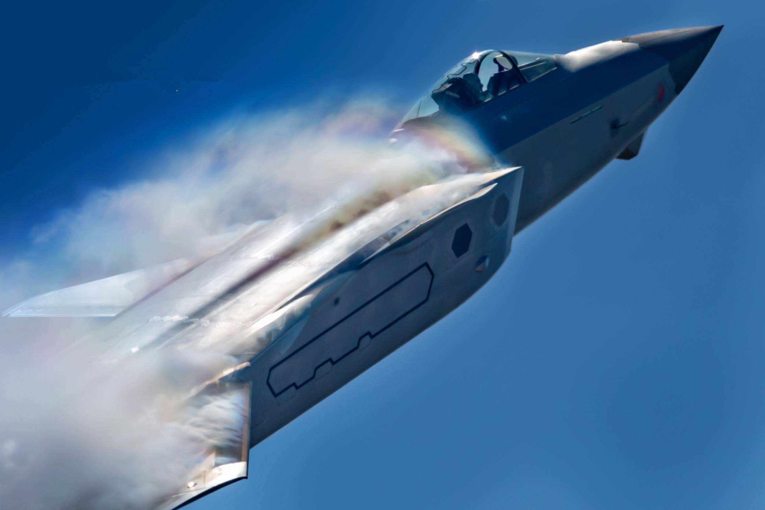 中国隐身战机准备就绪涡扇15即将量产歼20全新起飞