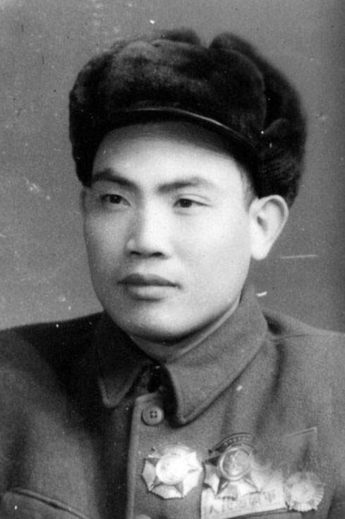 父亲是河南开国将军，儿子是中将，可最厉害却是孩子的母亲