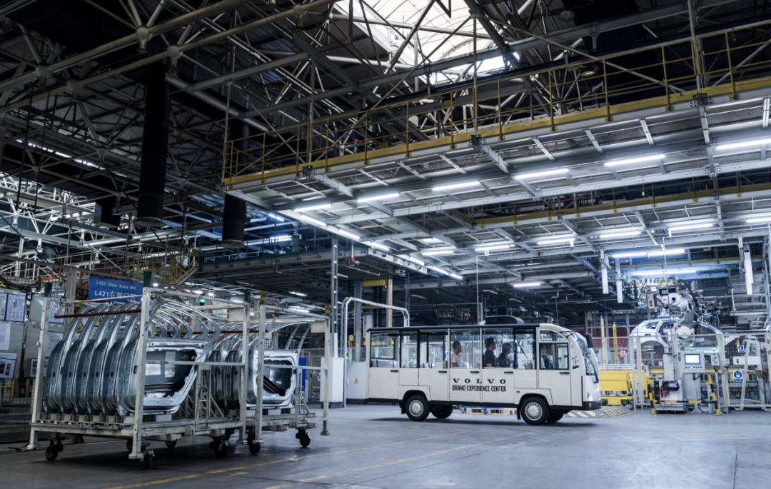 为什么说沃尔沃最安全？我们去工厂找到了答案