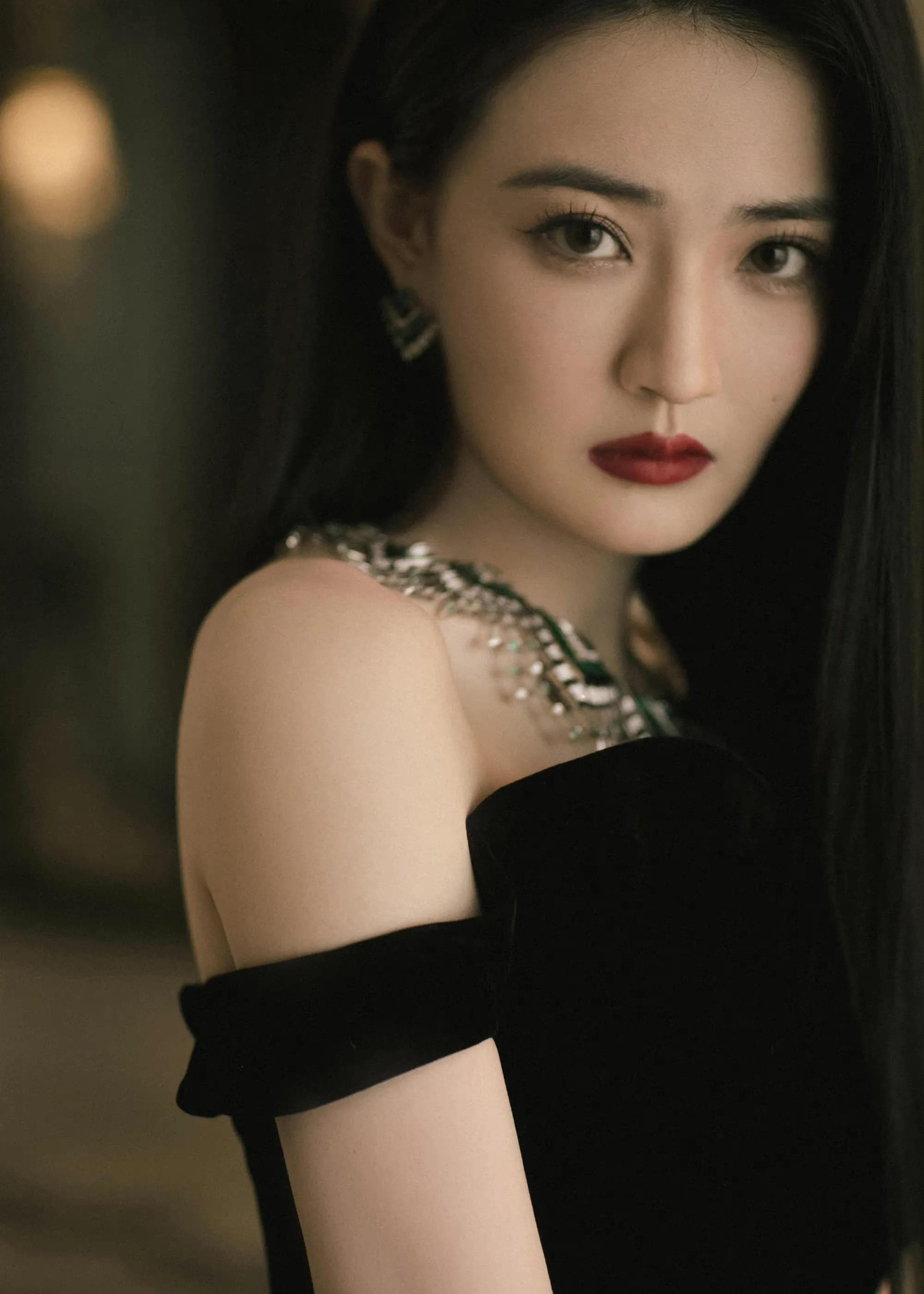 Xu Lumei Atlas - iNEWS