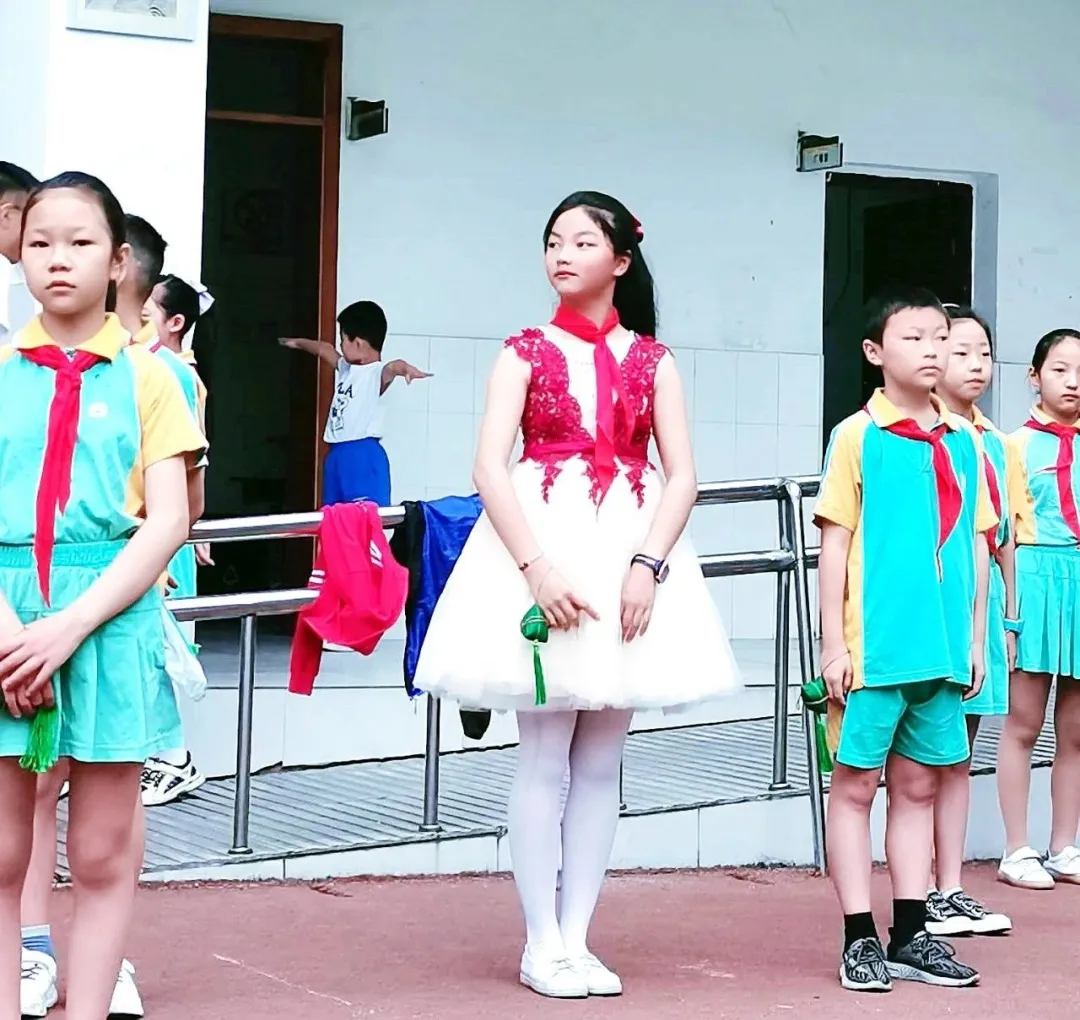 共话端午 爱国情浓丨双流实验小学（东区）主题升旗仪式