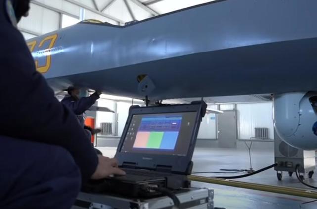 �й���ܲ�����������˹̹�ߵ����������˻���ʵս����������Ĵָ