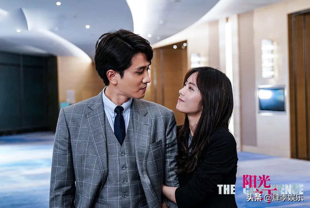 看似|阳光之下：看似封潇声为要挟柯滢机关算尽 其实他才是全剧中最惨的人