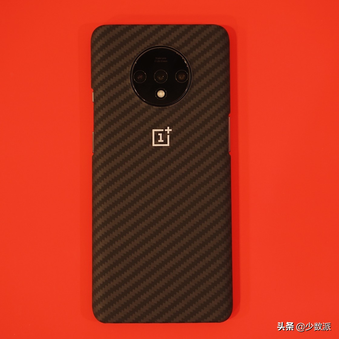 OnePlus 7T 上手体验：一台屏幕出色的性价比手机