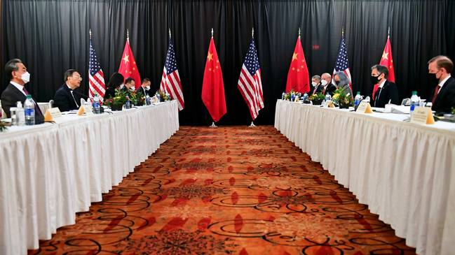 伯恩斯将来中国赴任，与美打交道成为话题，如何寻找中美共同利益