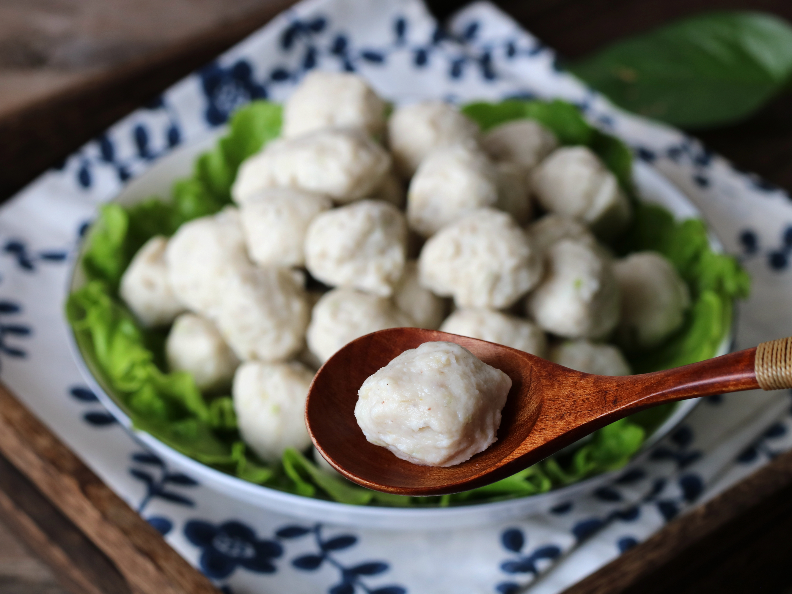 孩子想吃鱼丸，别总买着吃，自己做干净卫生，没有添加更健康