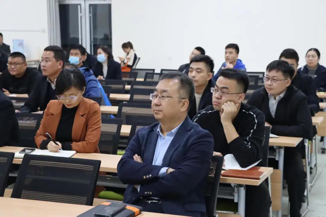 汲取创业经验 探寻发展之道｜泰华企业大学第十一期培训圆满结束