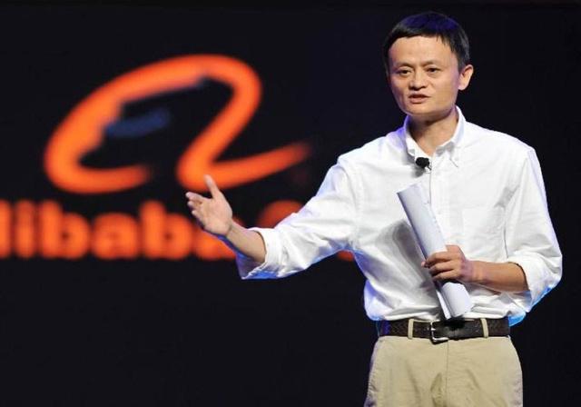 一个被收购，一个沦为2流产品，微信4大最强对手就剩一个了