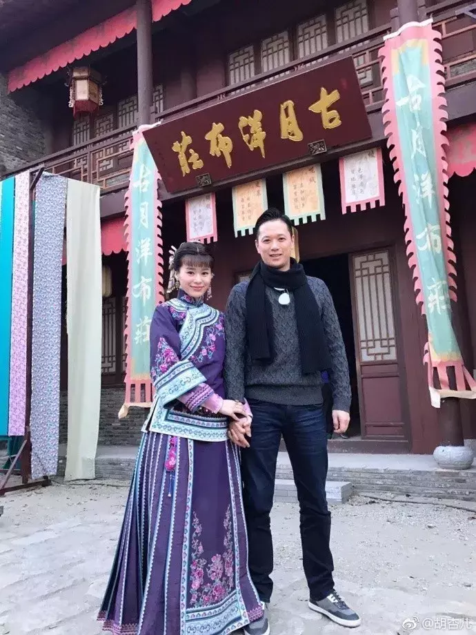 胡杏儿:当年当上港姐也被骂,如今却逆袭成了时尚女王