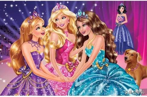 陪伴大家長大的芭比娃娃，也根據流行審美悄悄的換臉呢