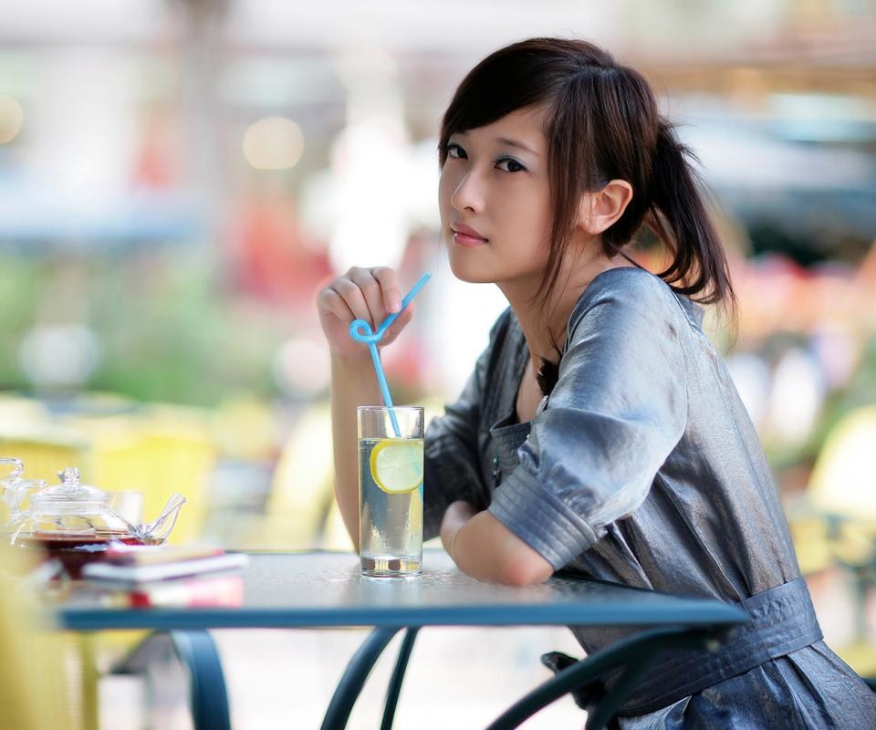 在文坛的乱象中你想评论吗