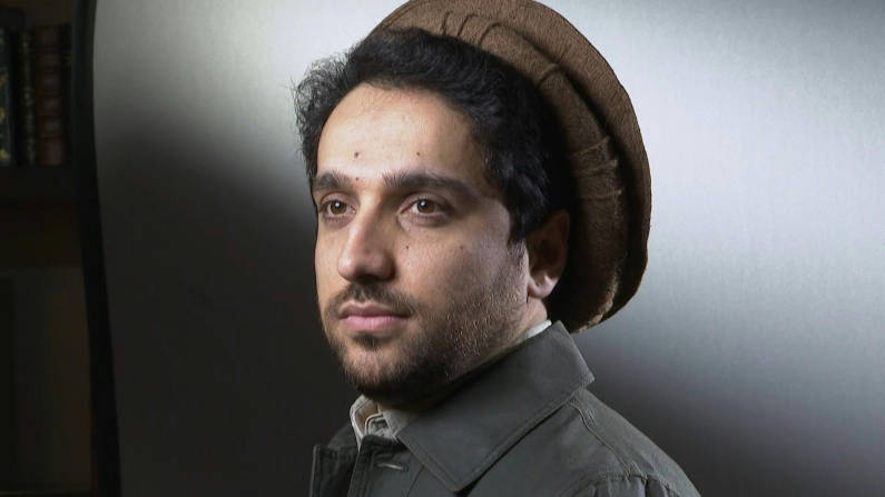 �����๥���˽�ϣ�����������˸߲���˱�����С���յ���û��ǰ;