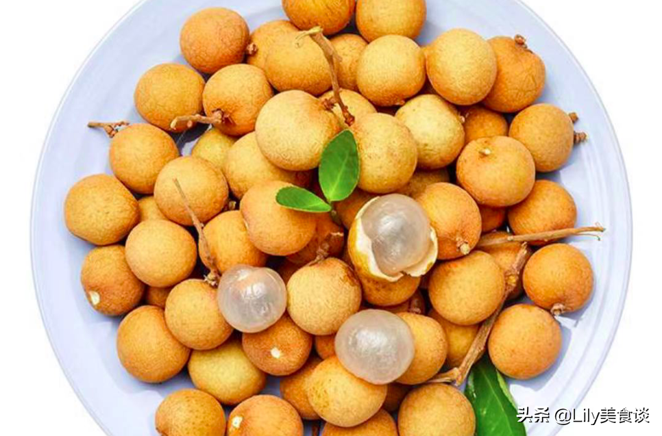 正月初一，記得給家裡擺這6樣“吉祥果”，寓意牛年大吉好運連連